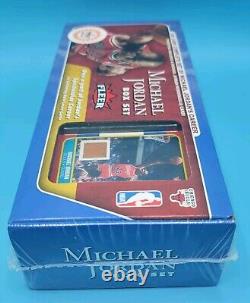 07 Fleer Michael Jordan Bulls Box Set Hardwood Floor Relic Memorabilia Card