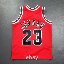 100% Authentic Michael Jordan Mitchell Ness 97 98 Bulls Jersey Size 18M Infant