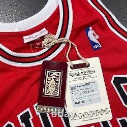 100% Authentic Michael Jordan Mitchell Ness 97 98 Bulls Jersey Size 44 L Mens