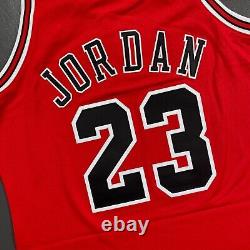 100% Authentic Michael Jordan Mitchell Ness 97 98 Bulls Jersey Size 44 L Mens