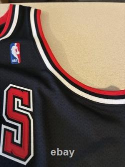 100% Authentic Michael Jordan Mitchell Ness 97 98 Bulls Jersey Size 52 2XL Mens