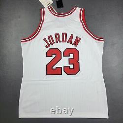 100% Authentic Michael Jordan Mitchell Ness 97 98 Finals Bulls Jersey Size 48 XL