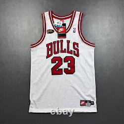 100% Authentic Michael Jordan Vintage Nike 1998 NBA Finals Bulls Jersey Size 44