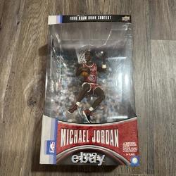 1985 Michael Jordan Upper Deck 1985 Slam Dunk Contest Pro Shots 2008 Figure