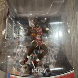 1985 Michael Jordan Upper Deck 1985 Slam Dunk Contest Pro Shots 2008 Figure