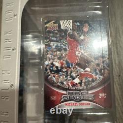 1985 Michael Jordan Upper Deck 1985 Slam Dunk Contest Pro Shots 2008 Figure