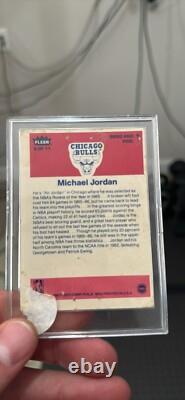 1986-87 Fleer Stickers Michael Jordan #8 (RC)