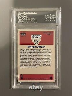 1986 Fleer Sticker 8 Michael Jordan rc PSA 10 gem mint rookie