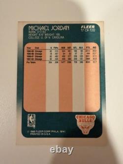 1988-89 Fleer Michael Jordan #17 Chicago Bulls HOF Vintage Basketball Card