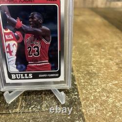 1988 Fleer Michael Jordan #17 Bulls Psa 9