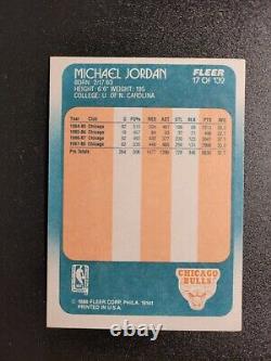 1988 Michael Jordan Fleer Card Chicago Bulls #17 (card B)