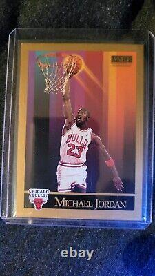 1990 MICHAEL JORDAN Skybox #41 Chicago Bulls