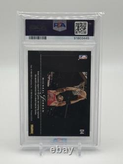 1993-94 Skybox Premium Dynamic Dunks Michael Jordan #D4