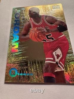 1994-95 Skybox Emotion MICHAEL JORDAN-Ntense #3 Gold Etch Foil Bulls