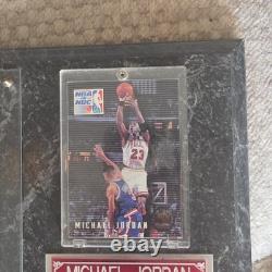 1994 Basketball Plaque Display Michael Jordan Bulls & Charles Barkley Suns
