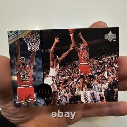 1994 Upper Deck Rare Air #89 Michael Jordan DECADE/DOMINANCE MENENDEZ BROTHERS
