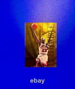 1995-96 Skybox Premium Larger than Life Michael Jordan #L1