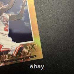 1996-97 Skybox E-X 2000 Michael Jordan Gold Acetate #9 Chicago Bulls JY