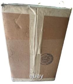 1996 Space Jam Michael Jordan 18 Vinyl Doll Sealed Case Fresh Deadstock 8 Dolls