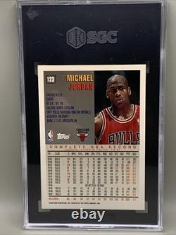 1997-98 Topps Michael Jordan #123 Graded Gem Mint 10! Chicago Bulls