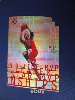 1997-98 UD3 MJ3 #MJ3-3 MICHAEL JORDAN Die-Cut Chicago Bulls