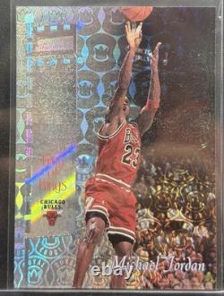 1998-99 Topps Stadium Club Royal Court Michael Jordan #RC9 King Of Kings Bulls