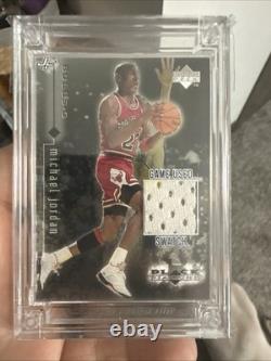 1998-99 Upper Deck Black Diamond Michael Jordan #6 Jersey Fusion