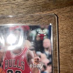1998 TOPPS FINEST withPROTECTOR MICHAEL JORDAN BASKETBALL CARD #81 CHICAGO BULLS