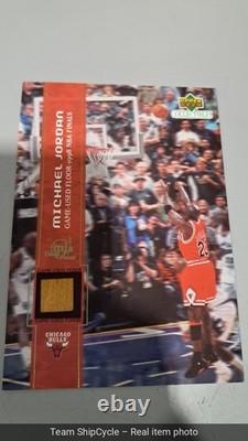 1998 Upper Deck Michael Jordan 1998 NBA Finals GameUsed Floor 4221000 G2U