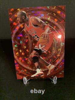 1999-00 SPx SPXtreme Michael Jordan Basketball Card #X1 HOF Insert Bulls