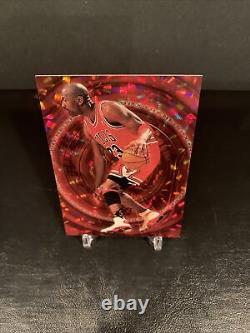 1999-00 SPx SPXtreme Michael Jordan Basketball Card #X1 HOF Insert Bulls