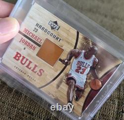 2006-07 Upper Deck Hardcourt Game Floor GF-7 Michael Jordan Game-Used Bulls
