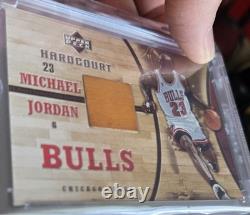 2006-07 Upper Deck Hardcourt Game Floor GF-7 Michael Jordan Game-Used Bulls
