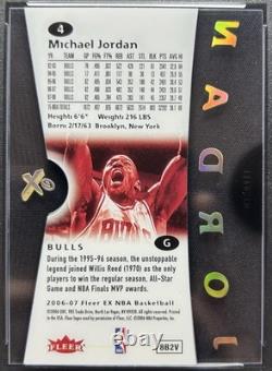 2006 Fleer E-x Michael Jordan #4 Bulls Gorgeous Look