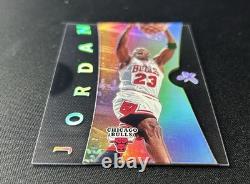 2006 Fleer E-x Michael Jordan #4 Bulls Gorgeous Look