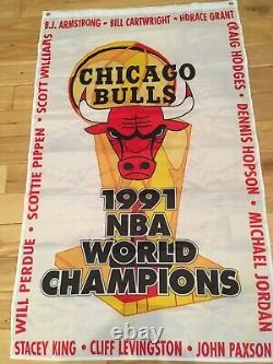 3'x5' Chicago Bulls banner set All 6 Champions plus Jordan/Pippen/Jackson