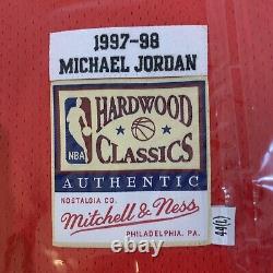 Authentic Michael Jordan Mitchell Ness 97 98 Bulls Jersey Size (large) Mens