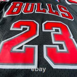 CERTIFIED Michael Jordan Signed Bulls BLACK Jersey #23 Autograph COA Hologram
