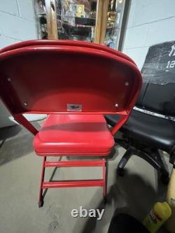 Chicago Bulls folding Court side Chair. Be like Mike. With Photo