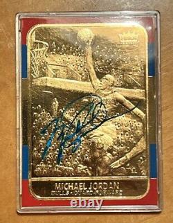 Fleer Michael Jordan 1986 Rookie 23Kt Gold Card Blue Signature #1384/1986 COA