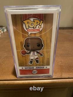 Funko Pop! Michael Jordan Chicago Bulls 1988 All-Stars Signed #137 with COA