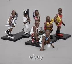 Kobe and Jordan's life-long figurines