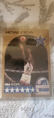 LOT of 2 Rare&Sought After Michael Jordan NBAHOOPS CARDS #5 A CRAZY AMAZIN