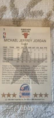 LOT of 2 Rare&Sought After Michael Jordan NBAHOOPS CARDS #5 A CRAZY AMAZIN