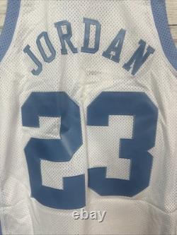 M&N Authentic Michael Jordan 1983-84 University Of North Carolina UNC Jersey L