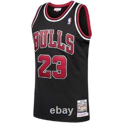 M&N Michael Jordan Chicago Bulls 1997/98 HWC Authentic Jersey Black Sz XL