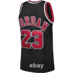 M&N Michael Jordan Chicago Bulls 1997/98 HWC Authentic Jersey Black Sz XL
