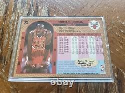 MICHAEL JORDAN 1992-93 Fleer Basketball #32 (HAND-SIGNED AUTOGRAPH) WithCOA (TSA)