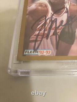 MICHAEL JORDAN 1992 Fleer NBA Award Winner #246 (HARD-SIGNED AUTO) WithCOA (AEU)