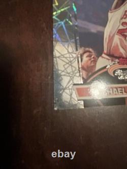 MICHAEL JORDAN 1992 TOPPS STADIUM CLUB #1 BEAM TEAM MEMBERS ONLY Dinged Corner